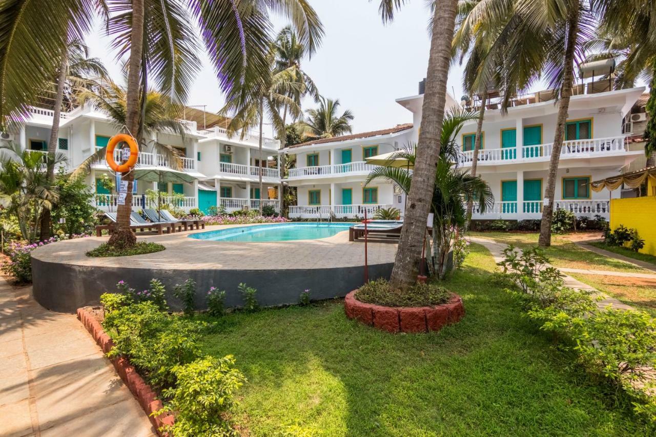 Dona Julia Beach Resort カラングート エクステリア 写真