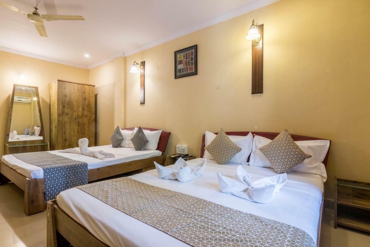 Dona Julia Beach Resort カラングート エクステリア 写真